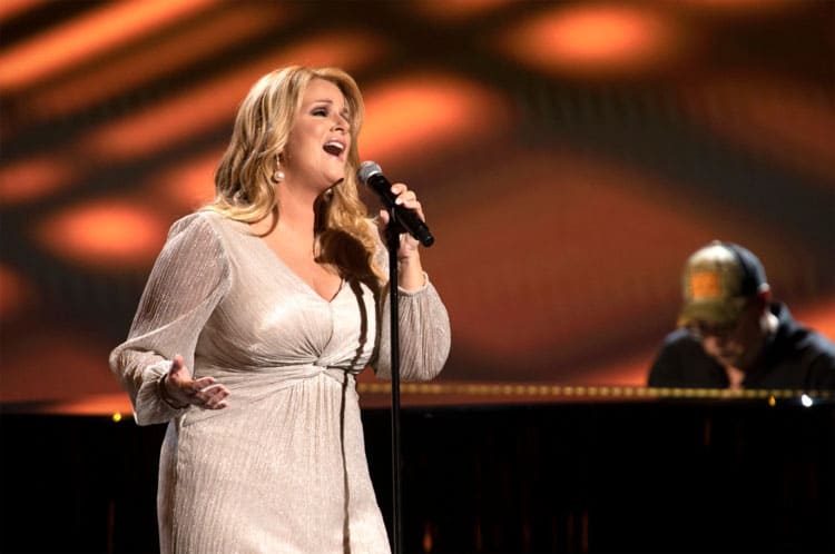 Trisha Yearwood Biography